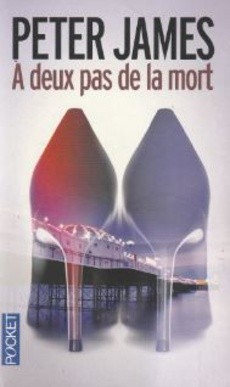 couverture de 'A deux pas de la mort' - couverture livre occasion