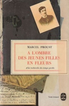 A l'ombre des jeunes filles en fleurs - couverture livre occasion