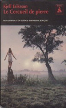 Le cercueil de pierre - couverture livre occasion