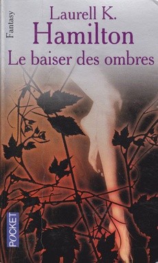 Le baiser des ombres - couverture livre occasion