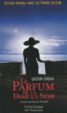 Le Parfum de la Dame en Noir - couverture livre occasion