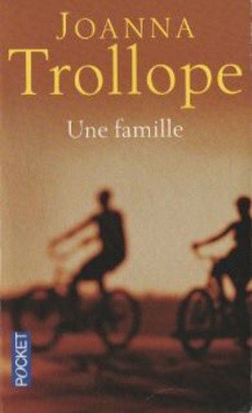 Une famille - couverture livre occasion