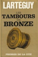 Les tambours de bronze - couverture livre occasion